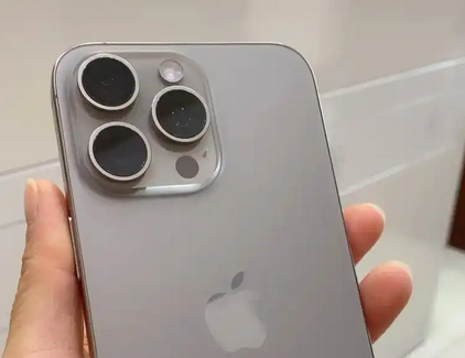 瑞丽iPhone15序列号查询分享如何查找苹果15手机序列号的位置 